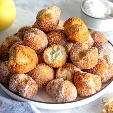Castagnole fritte e al forno.