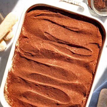 Ricetta per il tiramisù classico.